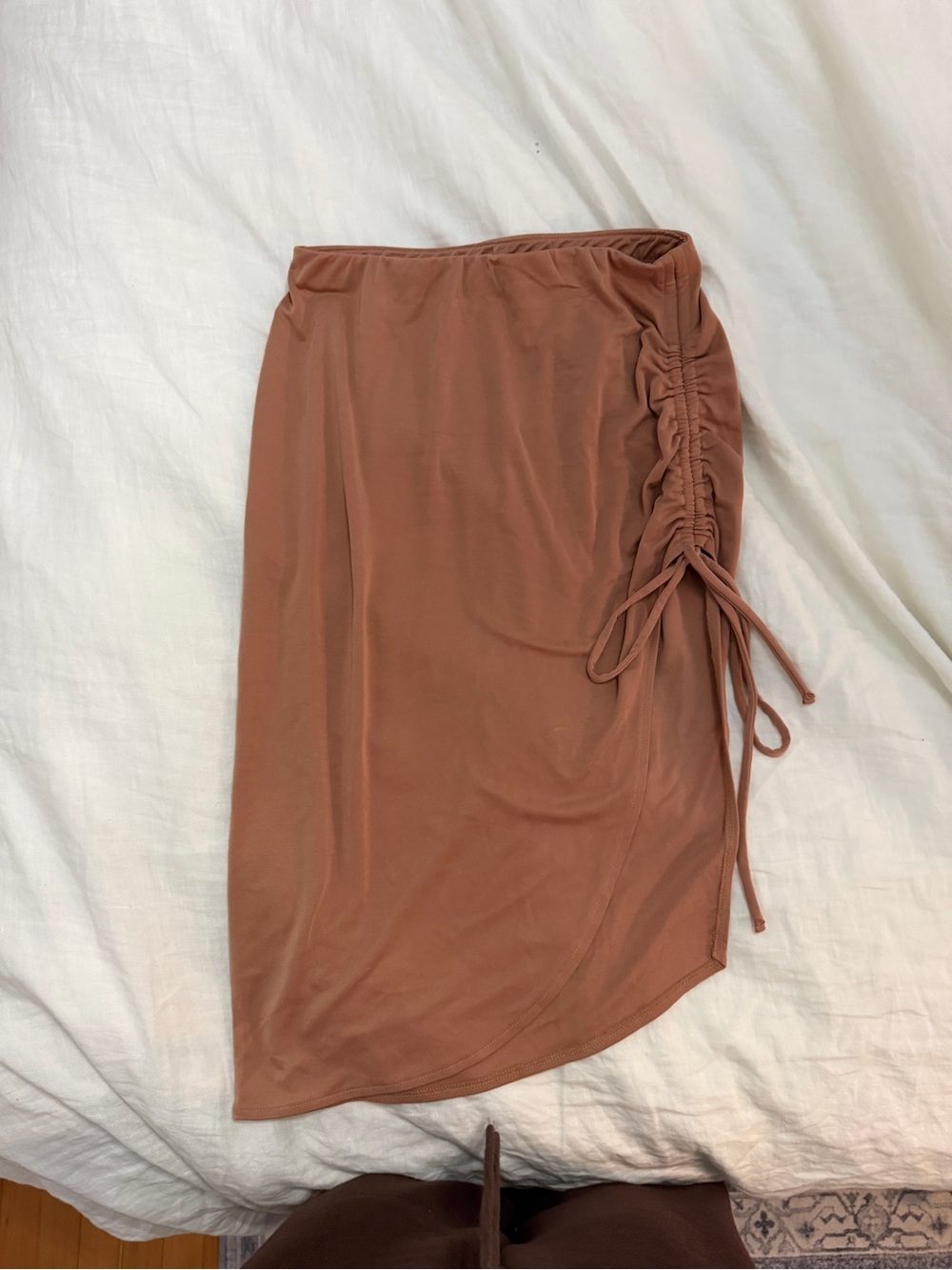 Ruched Side Midi Skirt in camel